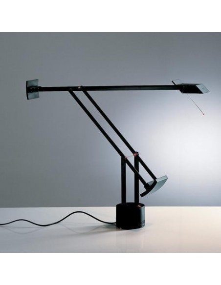 Artemide Tizio Table lamp