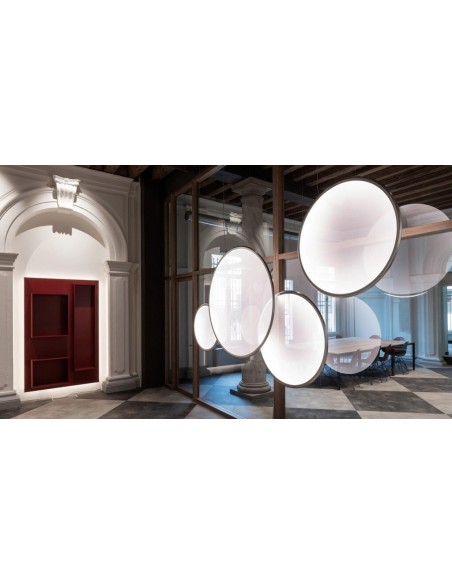 Artemide Discovery Vertical 70 RGBW suspended lamp