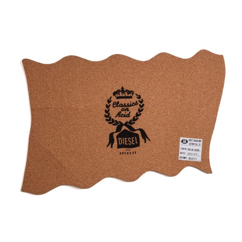 SELETTI DIESEL LIVING-CLASSIC ON ACID Tapis de table 51 x 33,5 cm En liège - Acid Flower F