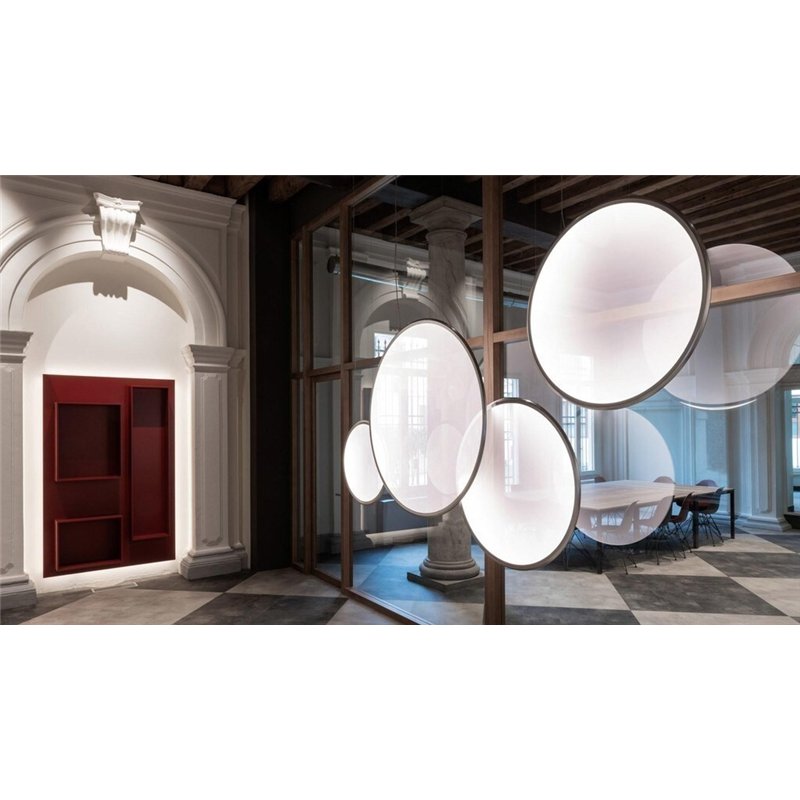 Artemide Discovery Vertical 100 RGBW suspended lamp