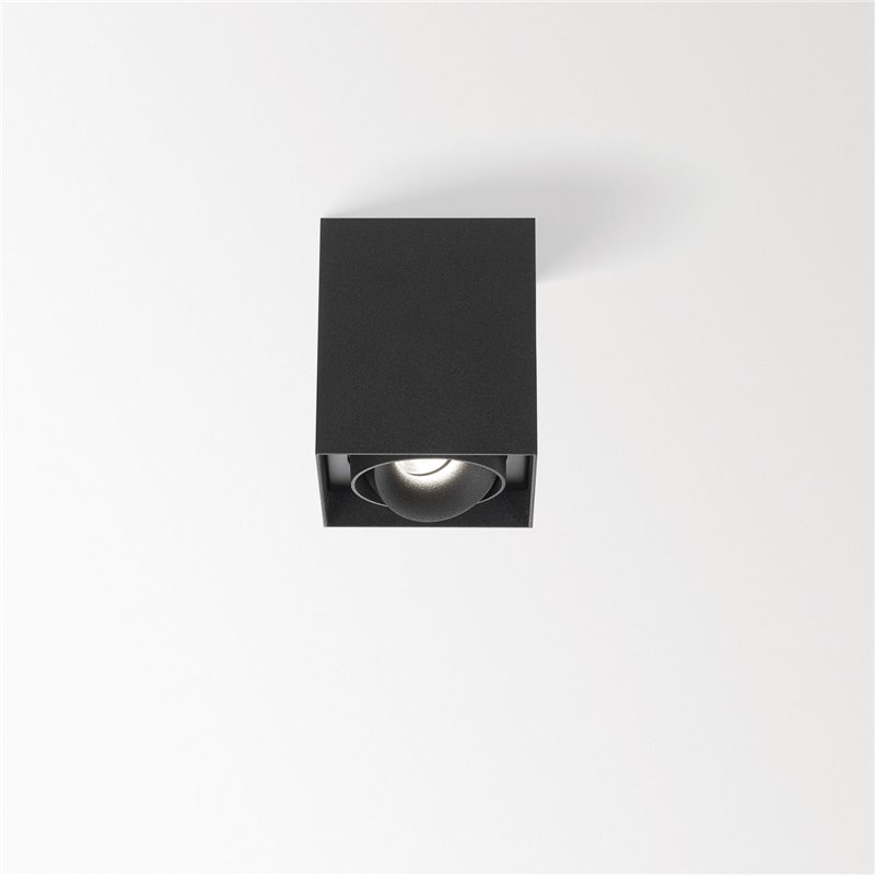 Delta Light Minigrid 67 On 145 plafonnier