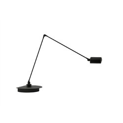 Lumina Daphine Cloe LED Tischlampe mit schwenkbarem Kopf und verstellbarem Arm.