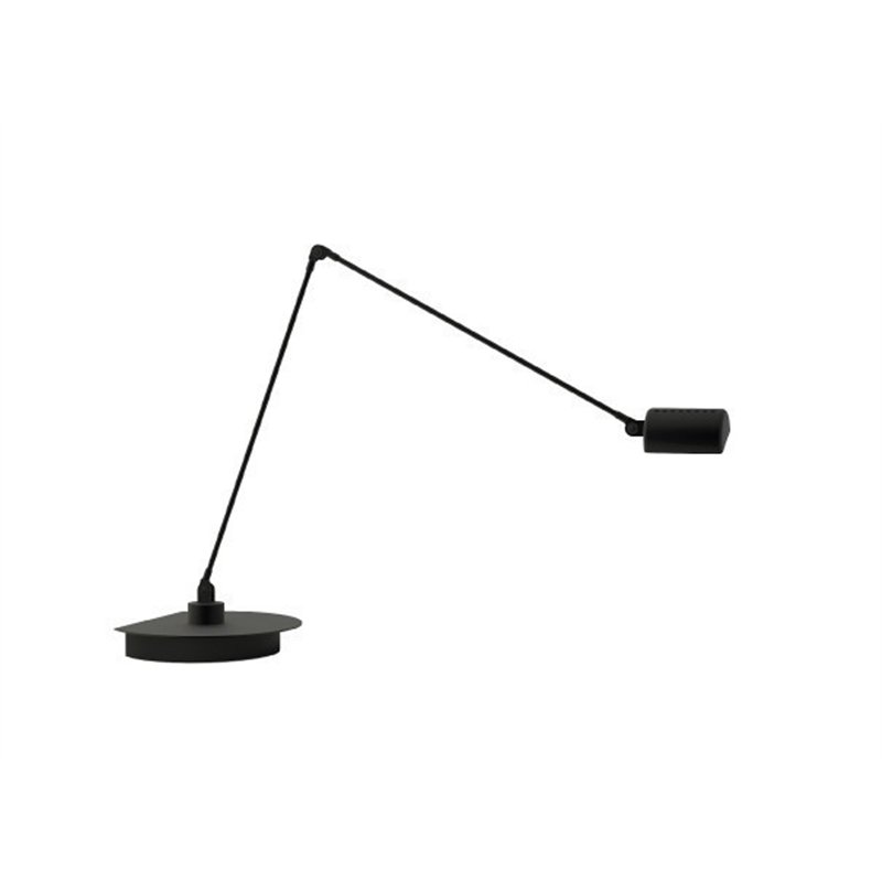 Lampe de table Lumina Daphine Cloe LED avec tête orientable et bras réglable.