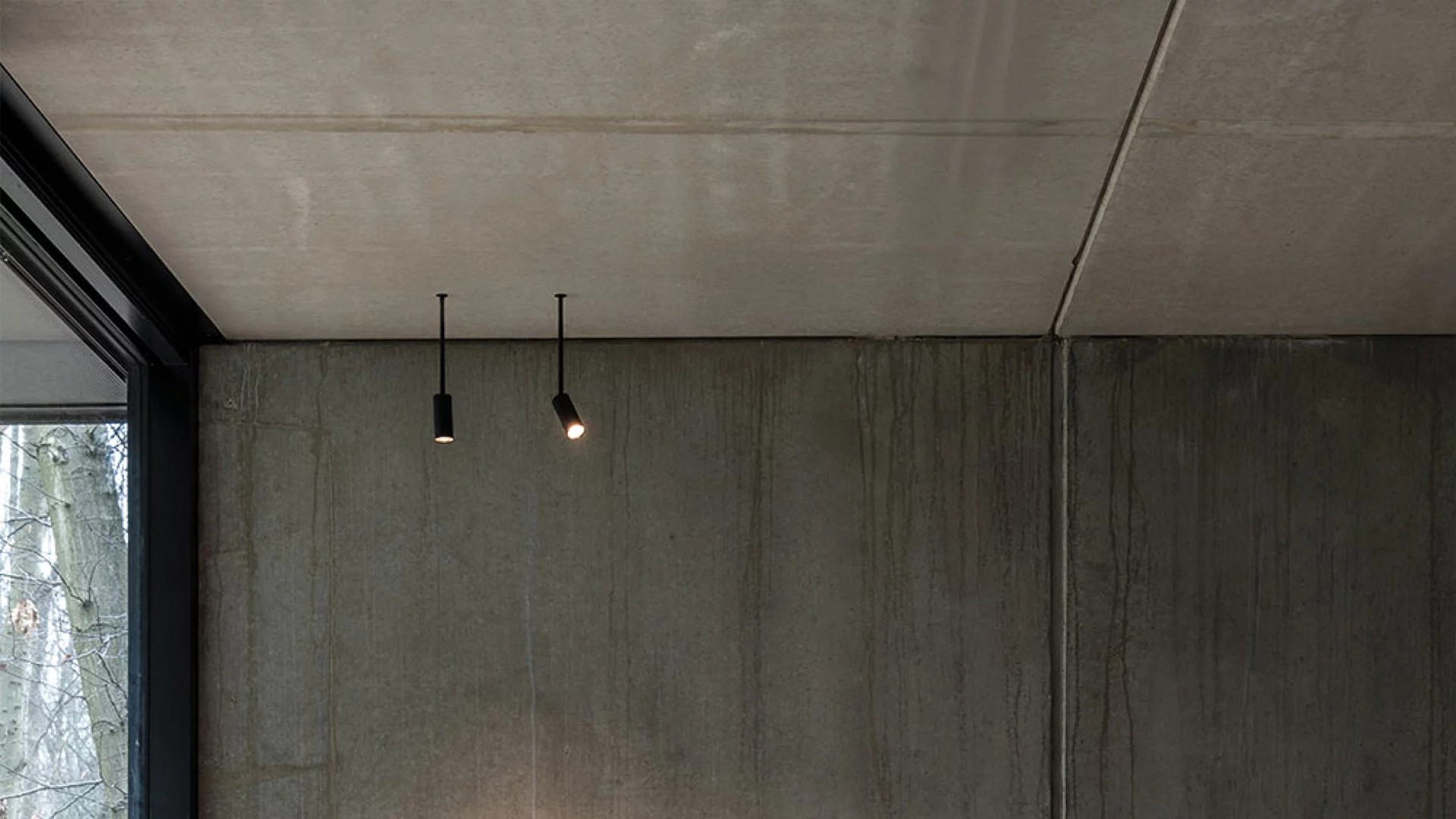 Éclairage plafond béton | Solutions & conseils